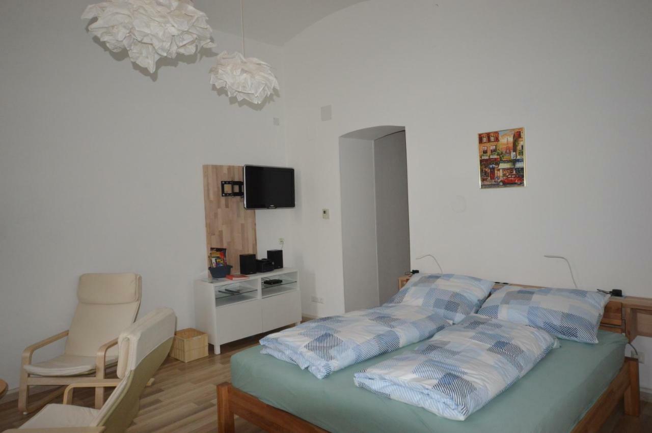 Wiener Ferienwohnung Buitenkant foto